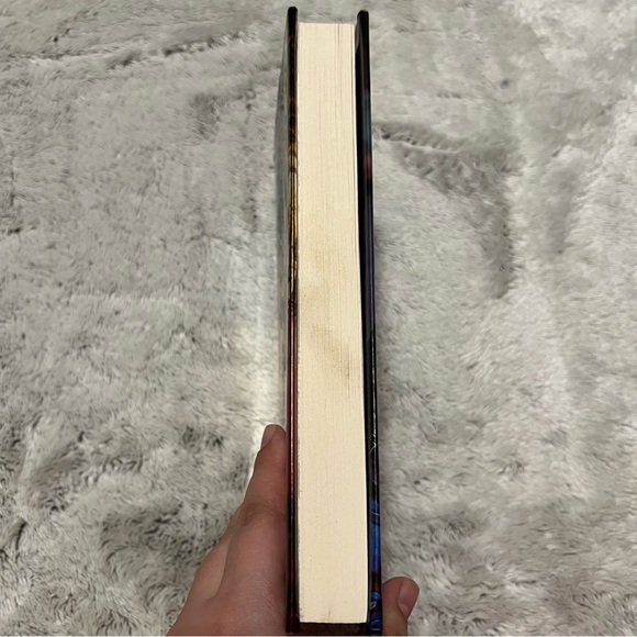 🌴At Death’s Door by Sherrilyn Kenyon Hardcover Book - Picture 4 of 4